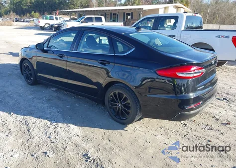 2020 Ford Fusion Se z USA, uszkodzony, nr VIN 3FA6P0HD2LR172330